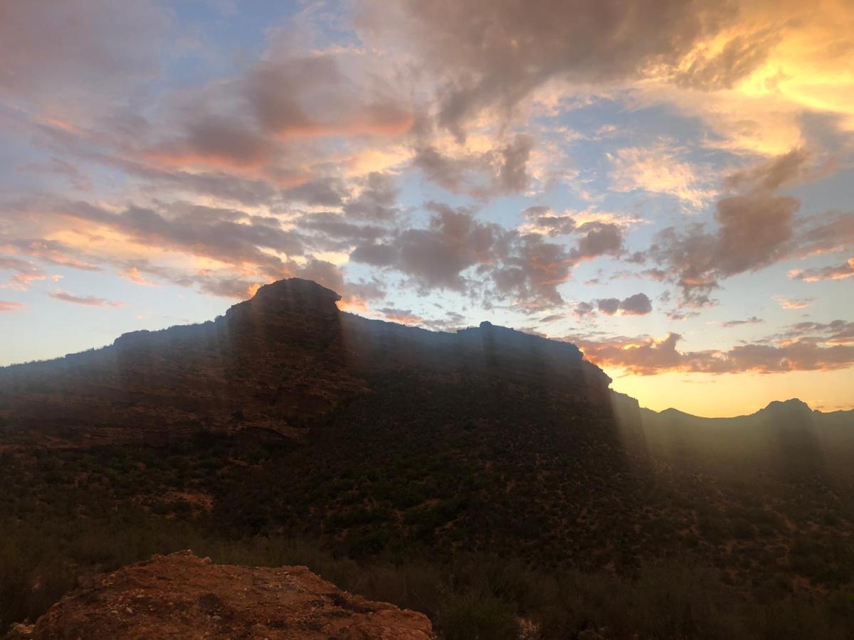 Zwartberg View Mountain Lodge Oudtshoorn Buitenkant foto